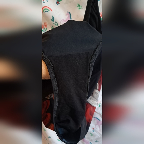 NWOT Gottex Roses Are Red 1 Piece Tummy Control Beach Swim Bathing Suit SZ 8 - Picture 3 of 4